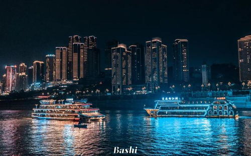 夜幕低垂,山城重慶的千面魅影