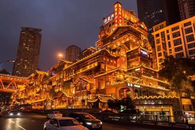 國內(nèi)夜景&ldquo;最美&rdquo;的三座城市,重慶僅排第三,第一名副其實